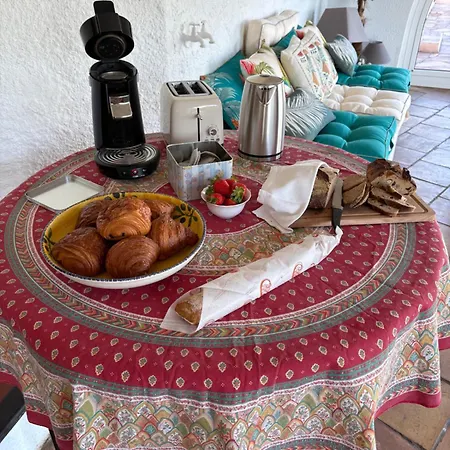 Casa A Scopa Guest house *